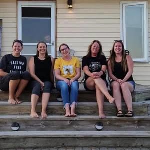 Meet your Posher, Kelly